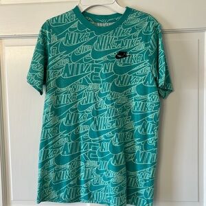 Nike Boys Super Soft Tee